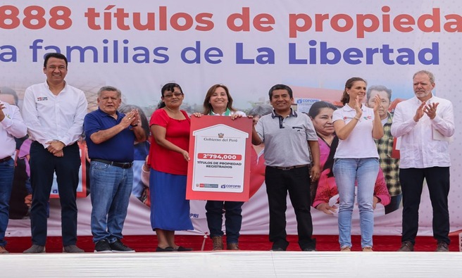 Este logro es fruto del trabajo conjunto entre el Gobierno Nacional, las autoridades regionales y locales, así como el compromiso de la comunidad en el proceso de formalización de la propiedad.