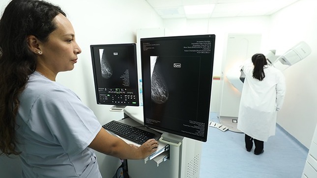 Hospital de Chalhuanca recibe tecnología de punta para prevenir el cáncer en miles de mujeres de la región Apurímac