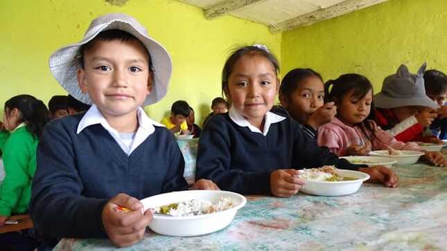 Más de un millón de estudiantes del programa Qali Warma tienen SIS