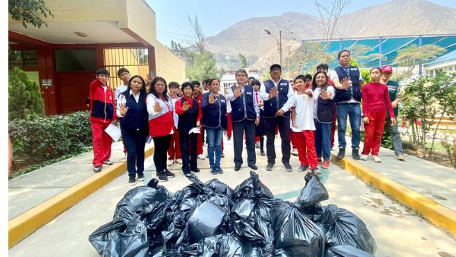 Diris Lima este realiza campaña “Cole seguro, sin dengue y sin zancudos”