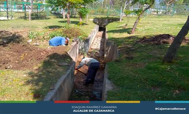📌En un esfuerzo por preservar y mejorar la infraestructura y el ambiente en la Plaza Pecuaria Iscoconga, se han llevado a cabo una serie de mantenimientos integrales que abarcan desde jardines hasta la entrada vehicular. 
✅Uno de los aspectos destacados de estos trabajos es el mantenimiento de los jardines, los cuales han sido objeto de una meticulosa atención para garantizar su esplendor y vitalidad. Se han realizado labores de poda, fertilización y riego, con el objetivo de mantener un entorno verde y agradable para todos los visitantes de la plaza.
