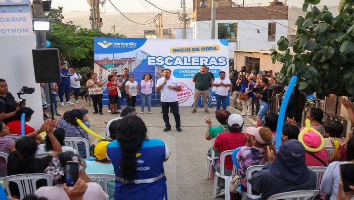 🟡 Vecinos, muy pronto iniciaremos la obra de las nuevas escaleras en "Jardines de los Licenciados", ubicadas en el A.H. 28 de Julio. Este proyecto, tan esperado por todos los vecinos de la zona, finalmente se hará realidad gracias a un esfuerzo conjunto y a nuestro alcalde 𝐉𝐡𝐨𝐯𝐢𝐧𝐬𝐨𝐧 𝐕𝐚𝐬𝐪𝐮𝐞𝐳. Este es solo el comienzo de más proyectos y mejoras que vendrán para seguir construyendo juntos un Ventanilla más próspero y seguro para todos. ¡Ventanilla crece con su gente!