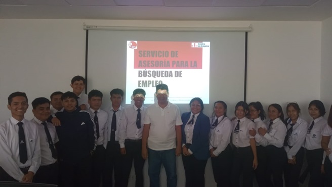 DRTPE Piura a través de la ZTPEP ofreció charlas de ABE a los alumnos del SENATI Paita.