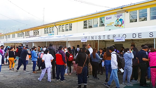 Más de 2000 pobladores fueron atendidos en grandes campañas de salud preventiva en Abancay y Andahuaylas