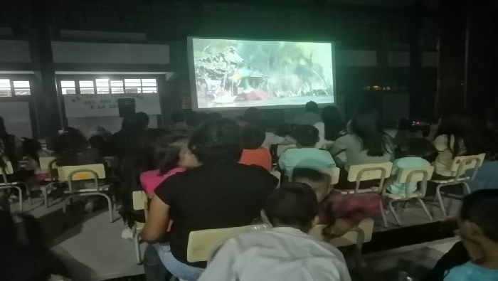Cine en tu Barrio