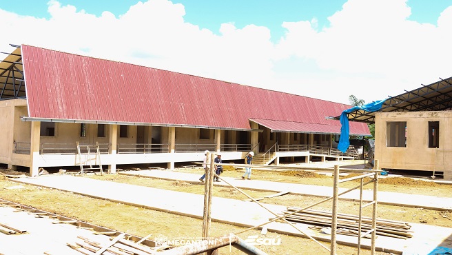 Construcciรณn de escuela en CCNN Camanรก avanza con รฉxito.