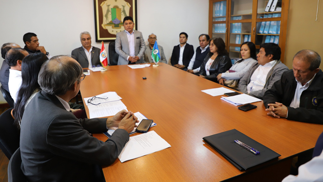 ¡Firman convenio para la incorporación de dos carreras universitarias en Cajabamba!