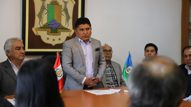 ¡Firman convenio para la incorporación de dos carreras universitarias en Cajabamba!