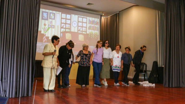 CIAM: teatro con adultos mayores