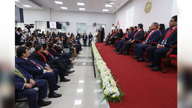 Autoridades participaron en la sesión solemne por el 63° aniversario  de la Corte Superior del Callao