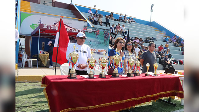 Presidenta de la Corte Superior del Callao, Teresa Soto, saludó la confraternidad del campeonato interinstitucional por 63 aniversario