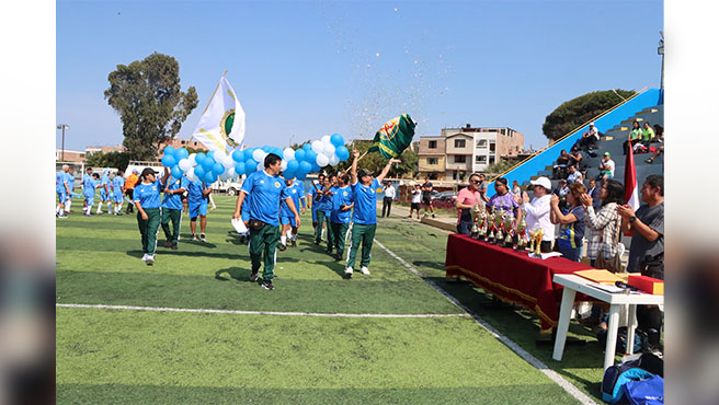 Más de 30 equipos de fulbito y vóley mixto participaron en el campeonato deportivo por el 63° aniversario de la Corte Superior del Callao