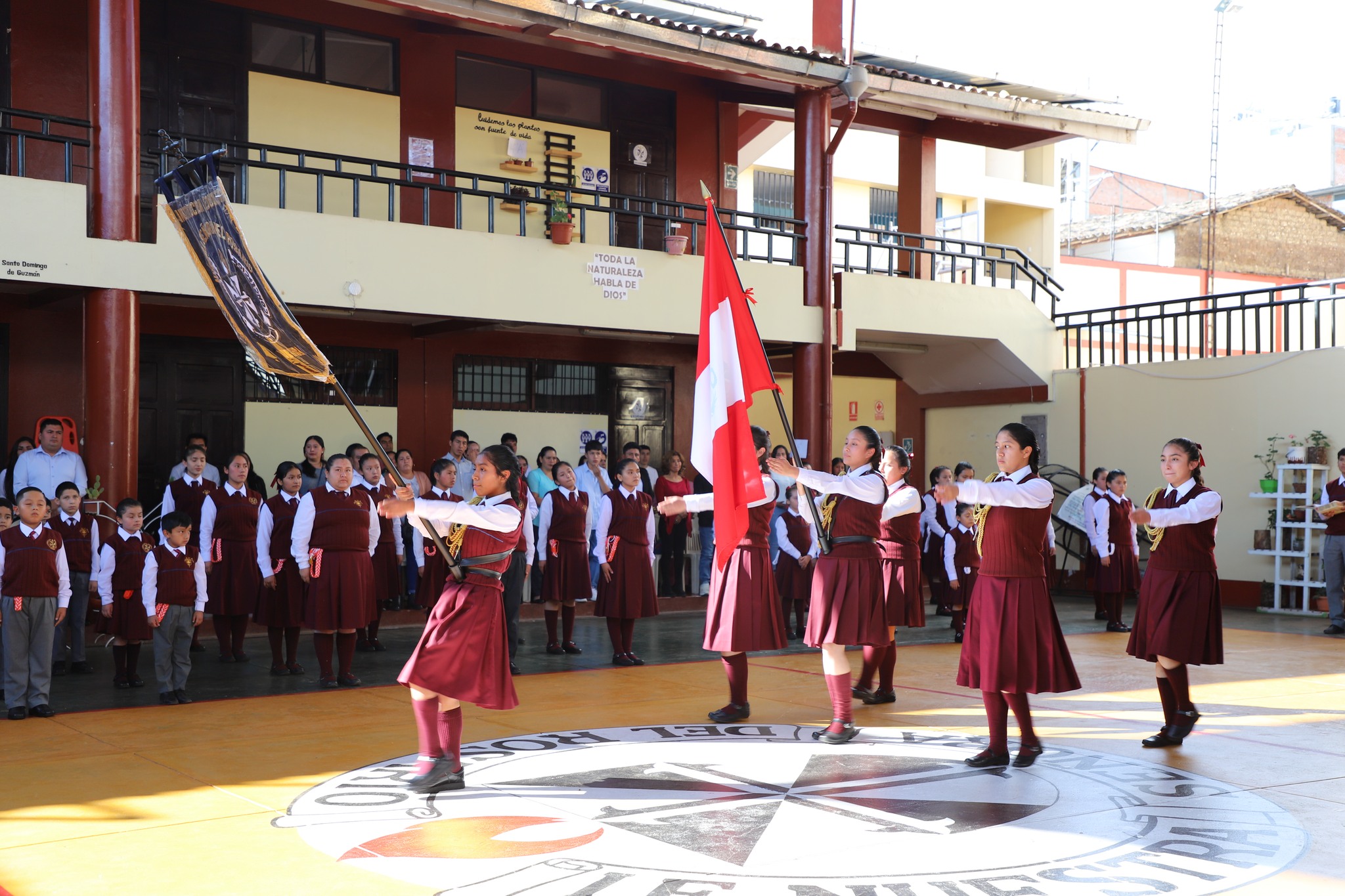 MPC participó en la imposición de distintivos de brigadas ambientales de la I.E “Nuestra Señora Del Rosario”