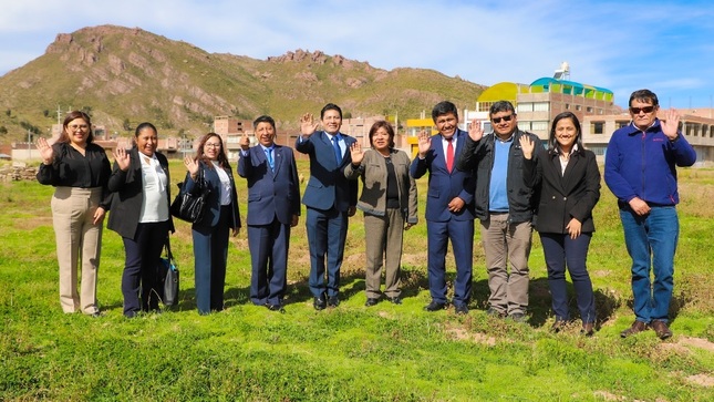 Municipalidad de Puno firma convenio con el minem para masificación del gas natural a domicilio en beneficio de las familias de la ciudad