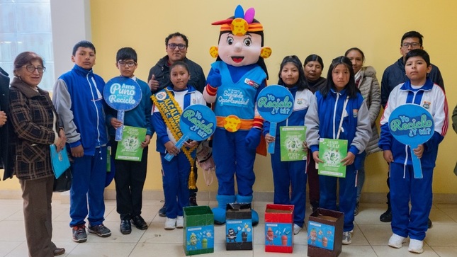 ¡Juntos por una buena educación ambiental! Fortaleciendo el acopio de residuos sólidos en instituciones