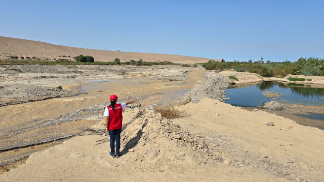 La Contraloría General alertó que cerca al río Sama se encuentra un foco potencial de contaminación que compromete la calidad ambiental de la zona, debido a que las aguas residuales domésticas que se generan en la localidad de Sama Grande, en el distrito de Inclán, desembocan sin ningún tratamiento en dos pozas que se ubican dentro de la faja marginal y cauce del caudal que continúa su curso hacia el mar, con lo que se compromete la calidad ambiental de este río que continúa su curso aguas hacia el mar.