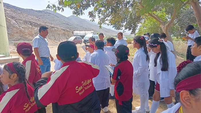 Alumnos de I.E.P. San Felipe visitan el pozo 5 y el reservorio Pin Pon en San Jacinto