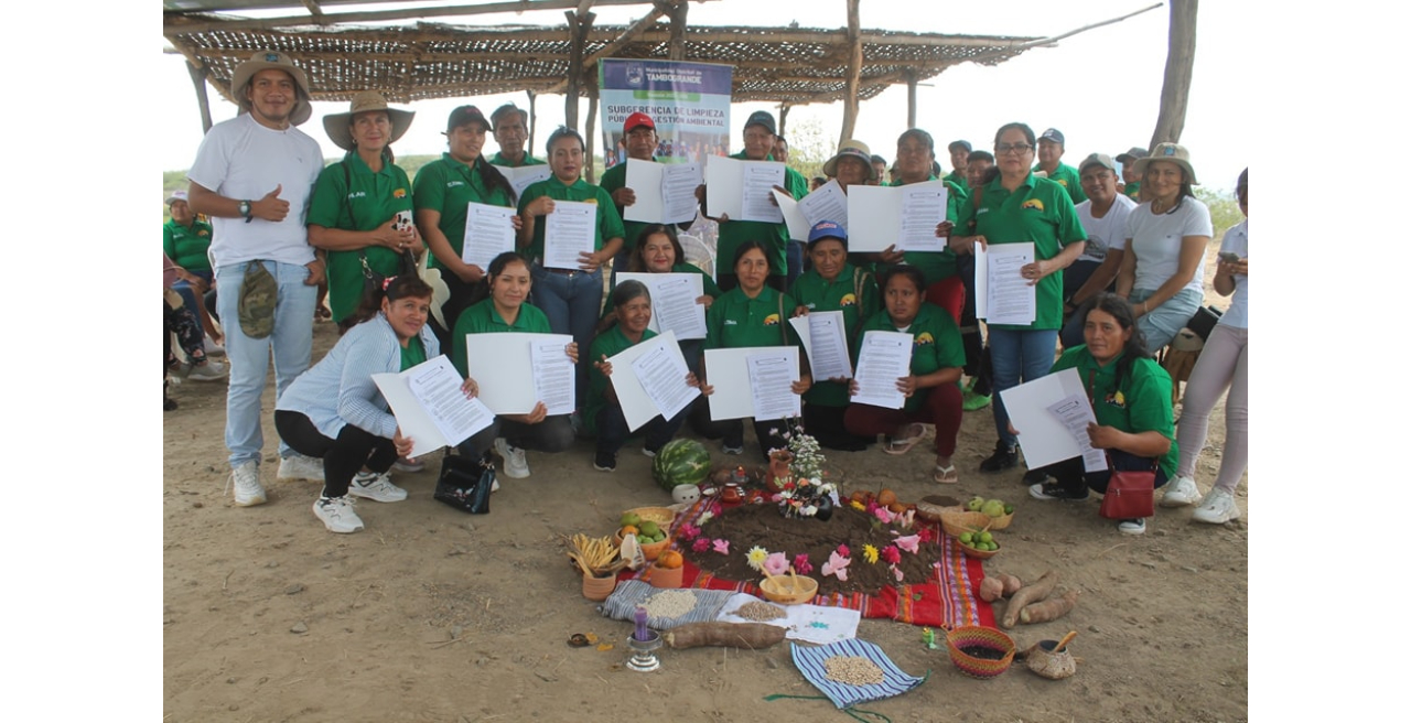 MDT celebra el dia de la tierra con caminata de gratitud