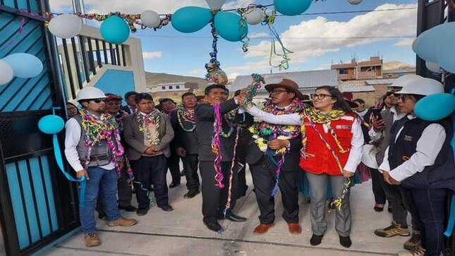 Pronied y Municipalidad Distrital de Paratia inauguran nuevas instalaciones de la IE Chilahuito, en Lampa, región Puno