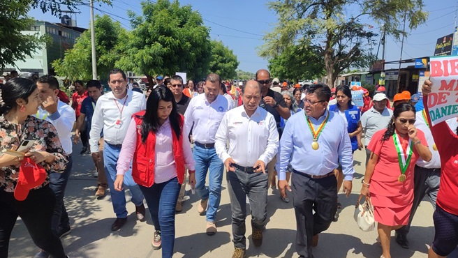 DRTPE Piura participo en el lanzamiento del programa Llamkasun en el distrito de La Matanza