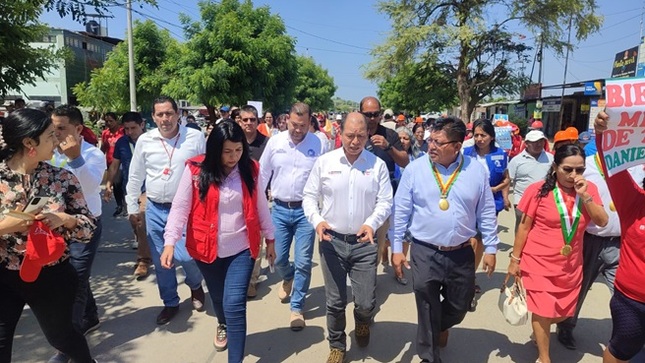 DRTPE Piura participo en el lanzamiento del programa Llamkasun en el distrito de La Matanza