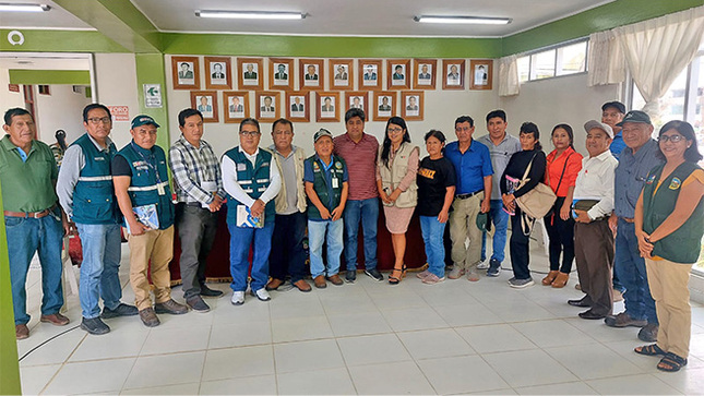 Autoridades comprometidas con la erradicación de la mosca de la fruta en Huarmey.