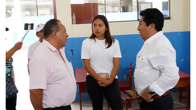 Alcalde inspecciona infraestructura donde funcionará la CEPRE San Marcos en Huarmey