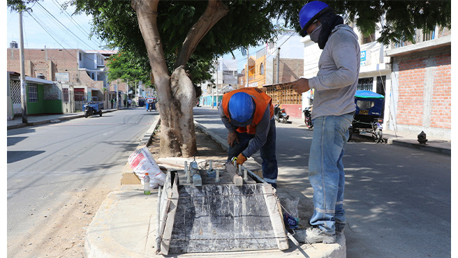 Continúan trabajos de la obra de Semaforización en Huarmey