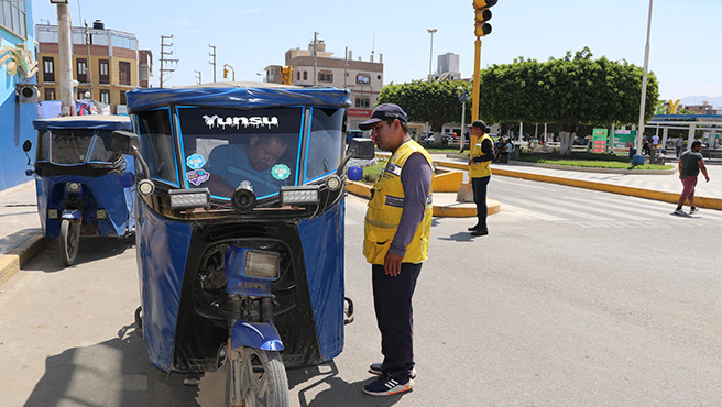 Por la formalización vehicular, continúan los operativos inopinados contra las mototaxis informales