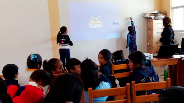Charla sobre residuos sólidos orgánicos en San Pedro de Laraos