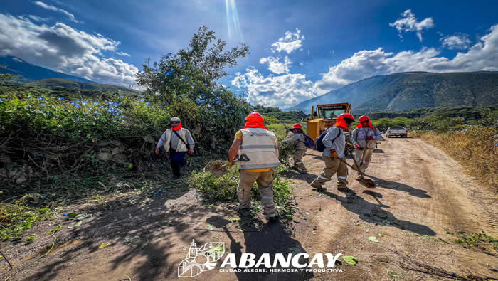 ¡Vamos Con Fuerza! Hoy Iniciaron Los Trabajos De Mantenimiento Preventivo De Caminos Vecinales Del Sector De Pachachaca"💯