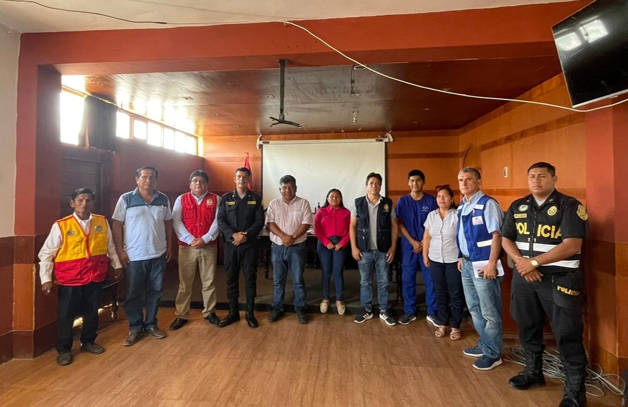 La alcaldesa Janet Morales Pasache llevó a cabo la juramentación del Comité Distrital de Seguridad Ciudadana de Mórrope (CODISEC).
