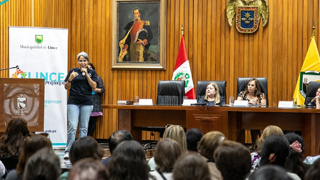  Conferencia Gratuita "Hablemos del autismo y familia"