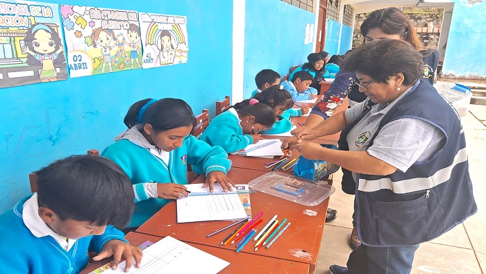 Niños y niñas de Sumbilca participaron del tercer Festival de Lectura 