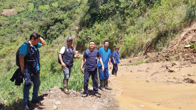 Brigadas de Geresa Lambayeque brindar asistencia a pobladores de Kañaris afectados por recientes lluvias