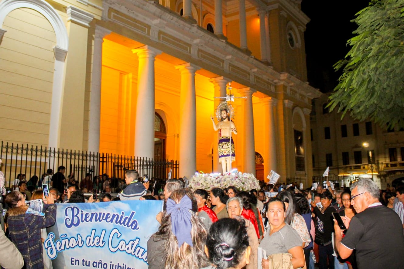 Procesión Señor del Costado