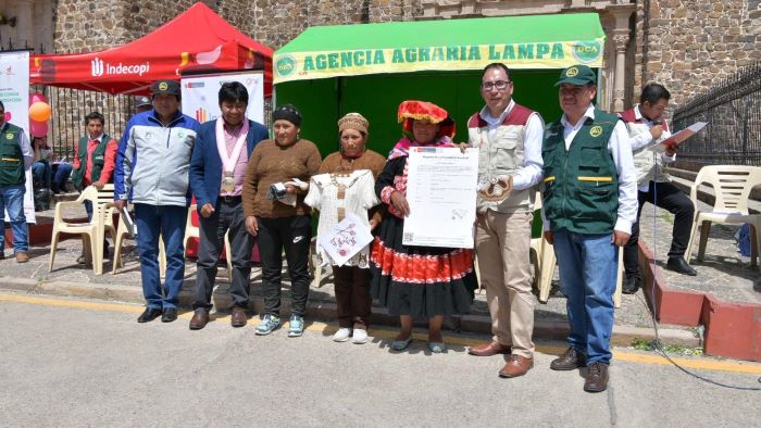 Entrega se realizó en el marco de actividades por la Semana de la Propiedad Intelectual.