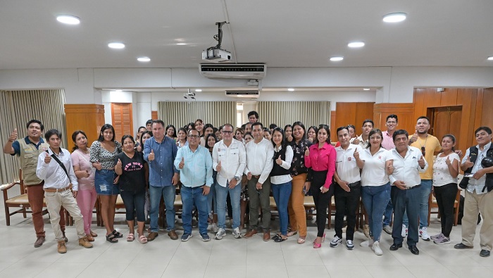 Jóvenes productivos