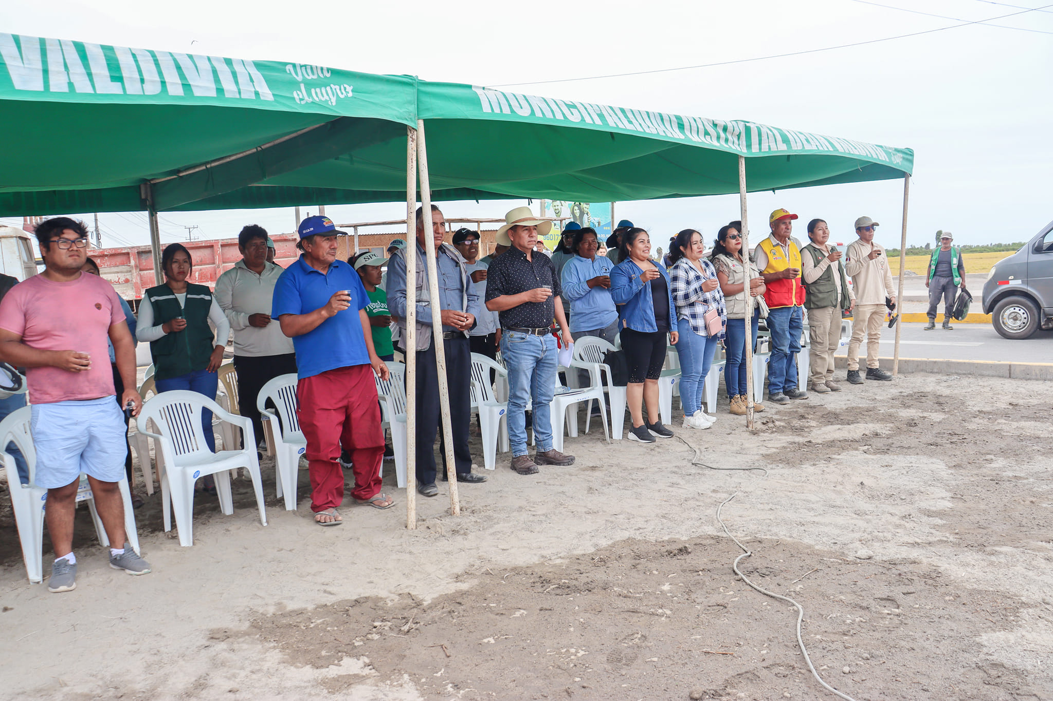 Inicio de obra en beneficio de sector la Ensenada