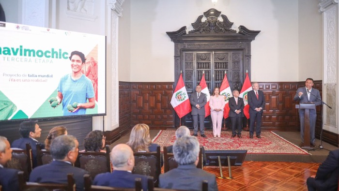 Titular del MIDAGRI anunció que las obras estarían terminando a fines del 2027.