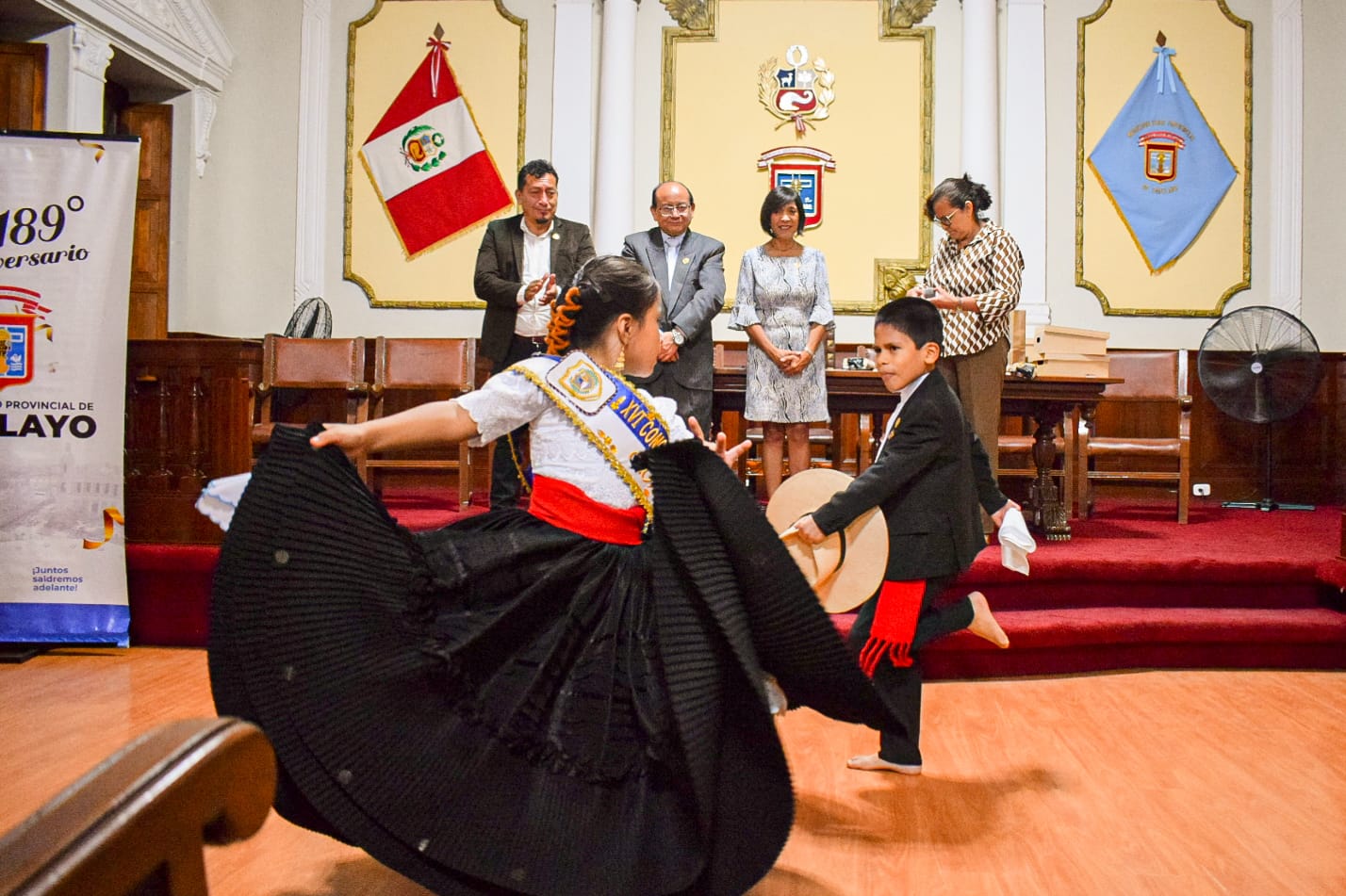 NIÑOS MARINERA
