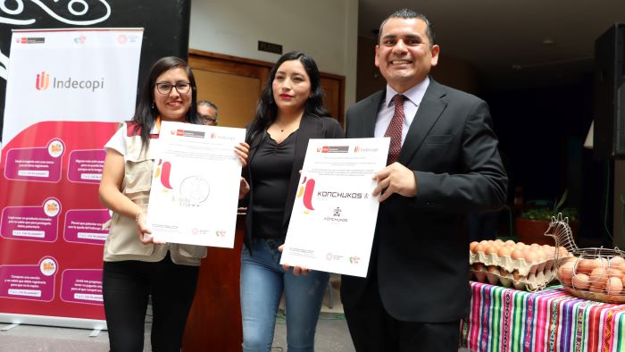 El Indecopi entregó marcas y reconoció a 500 artesanas en Áncash