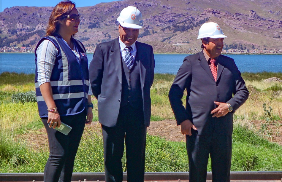 Inician actividades de descolmatación y limpieza de los canales afluentes al lago Titicaca