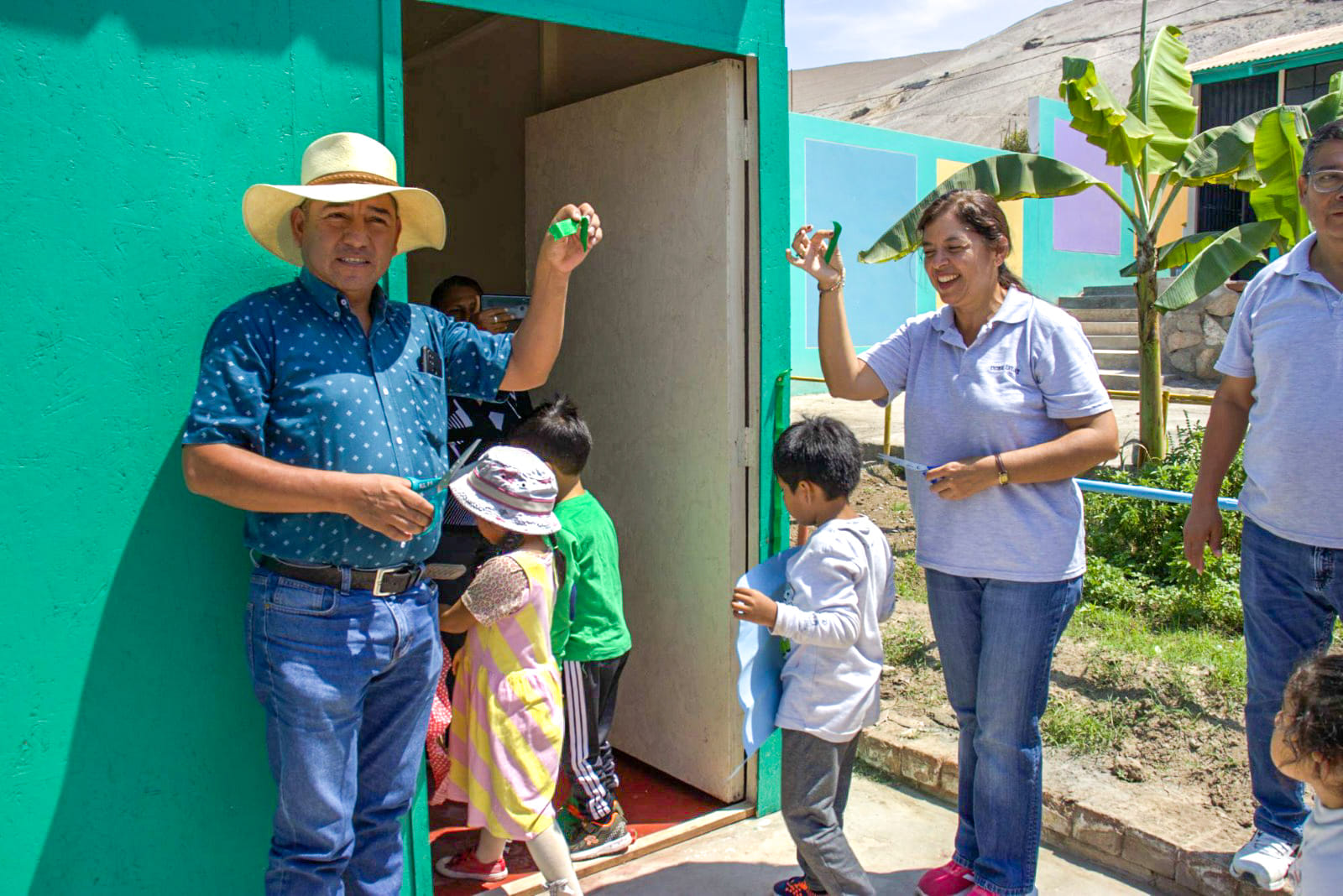Alcalde cumple con entrega de modulo a I.E.I ESTRELLITAS