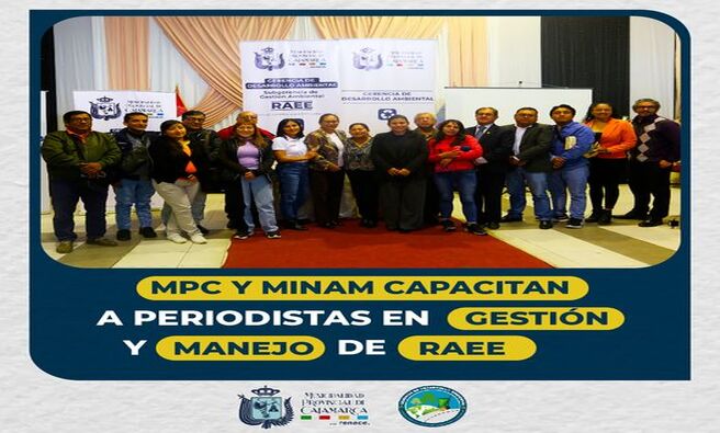 📌La Municipalidad Provincial de Cajamarca, en colaboración con el Ministerio del Ambiente, ha lanzado una iniciativa pionera para capacitar a periodistas en el manejo adecuado de Residuos y Aparatos Eléctricos y Electrónicos (RAEE). Esta capacitación, organizada a través de la gerencia de Desarrollo Ambiental, se llevó a cabo con el objetivo de informar a los profesionales de los medios de comunicación en la ciudad de Cajamarca, sobre la importancia de la gestión y manejo responsables de los RAEE.
✅El evento, se realizó en auditorio de Registro Civil de la MPC y contó con la participación de la regidora Julia Guerrero Suarez, presidenta de la Comisión Ambiental del municipio cajamarquino y de las especialistas del Ministerio del Ambiente, la Ing. Marisa Quiñones Manga y la Ing. Verita Dávila García quienes estuvieron a cargo de los temas del RAEE.
🤝Los periodistas asistentes tuvieron la oportunidad de familiarizarse con los desafíos y las mejores prácticas en la gestión de estos residuos, así como de explorar su papel crucial en la sensibilización y educación del público sobre esta temática.