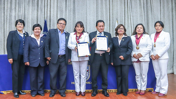Unasam firma convenio con el colegio regional de obstetras IX Áncash - Huaraz