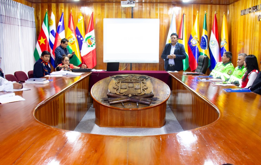 Plataforma de Defensa Civil y Gestión del Riesgo de Desastres provincial se prepara para la epoca de bajas temperaturas en Puno