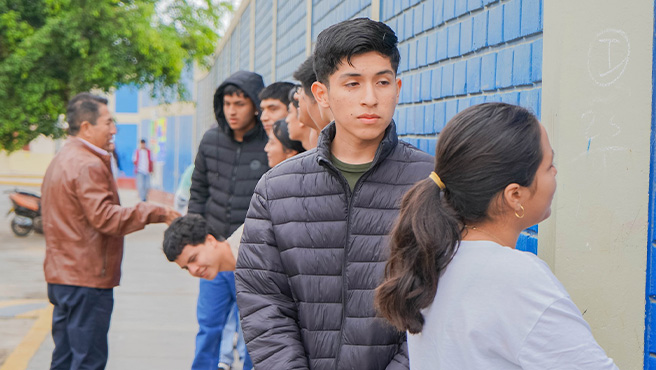Con éxito se llevo a cabo el Examen de Admisión por las 20 Becas para que los jóvenes Huarmeyanos estudien en SENATI - Chimbote.