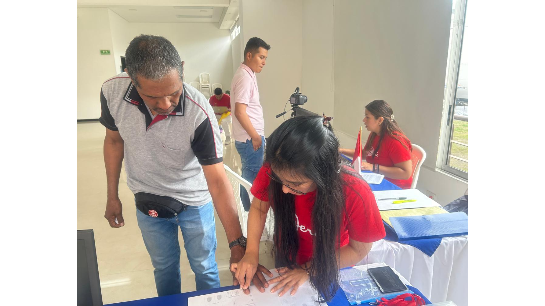 Consulado General del Perú en Bogotá realizó jornada consular itinerante en Cali