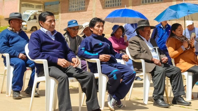Asociación Pro vivienda “Alan García” Celebra su 35° aniversario, con presencia de autoridades de la MPP